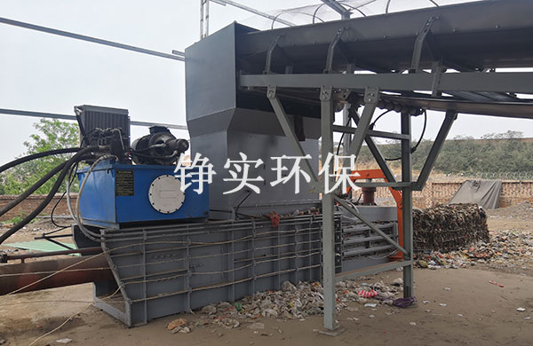 垃圾打包機(jī)
